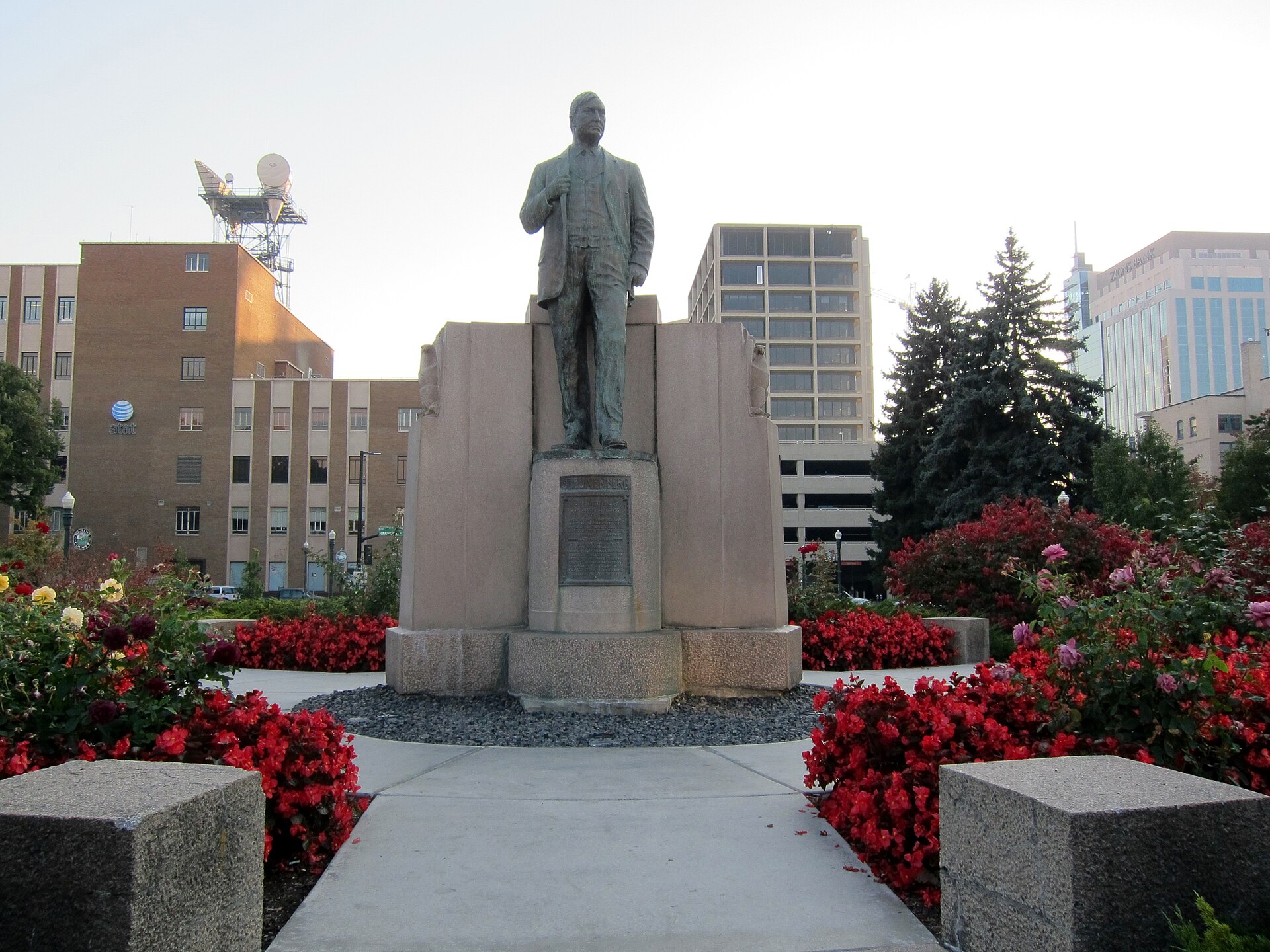 Downtown, Boise, ID , USA panoramio, illustrating Getting From Boise to Bogus Basin Without a Car