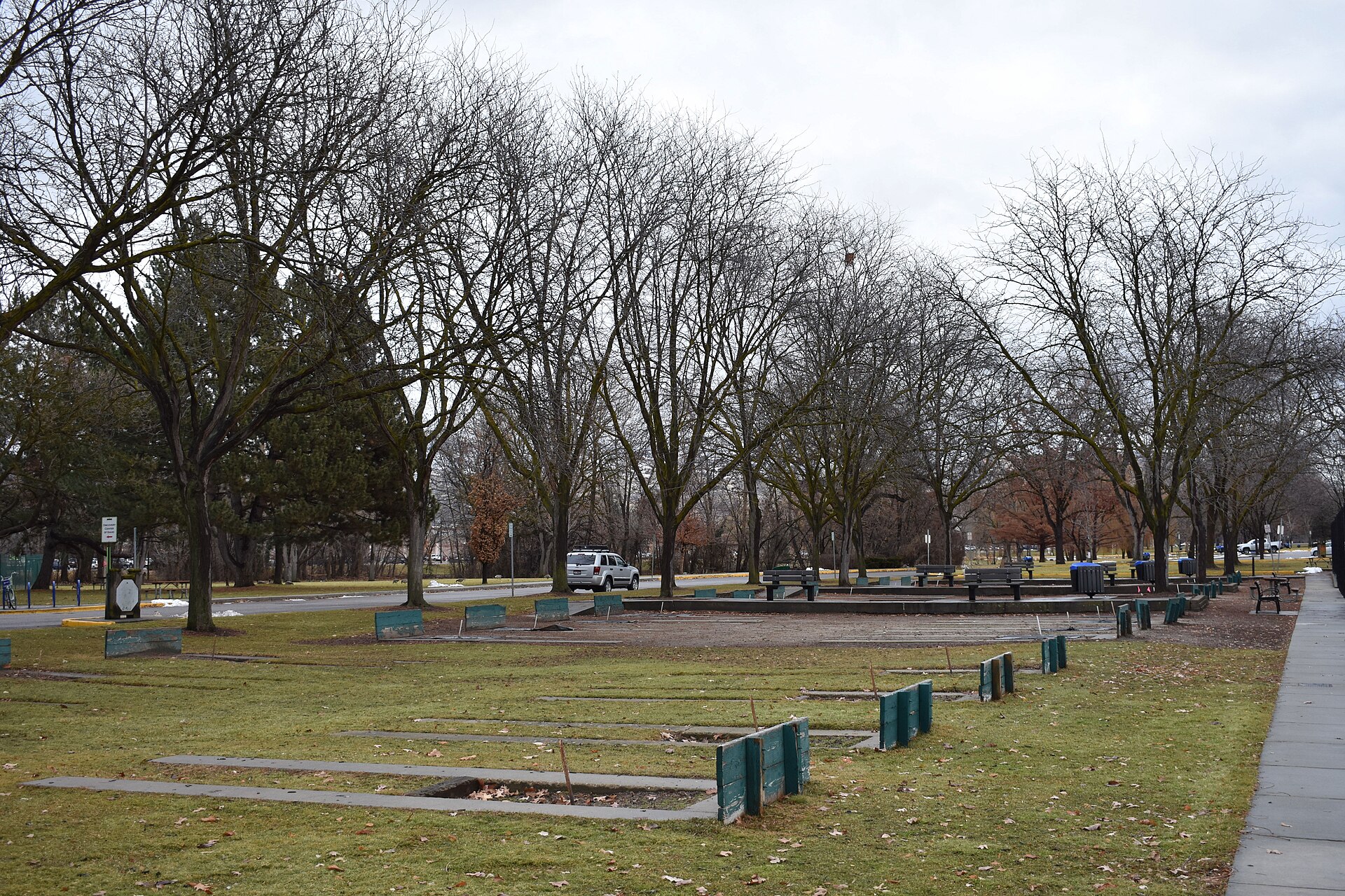 Horseshoe Pits (Julia Davis Park), illustrating What Is Julia Davis Park in Boise, and What's In It