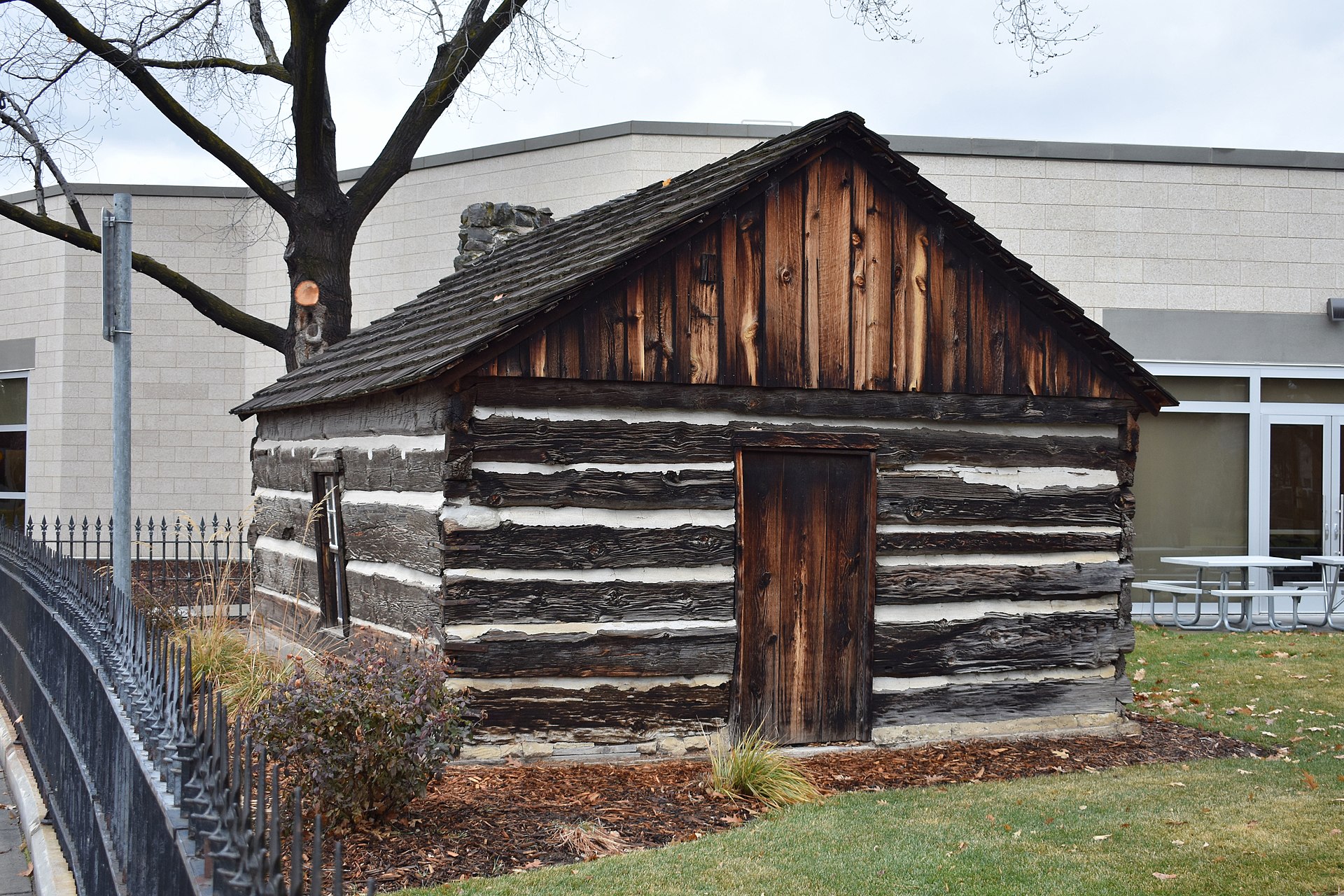 Coston Cabin (Julia Davis Park), illustrating What Is Julia Davis Park in Boise, and What's In It